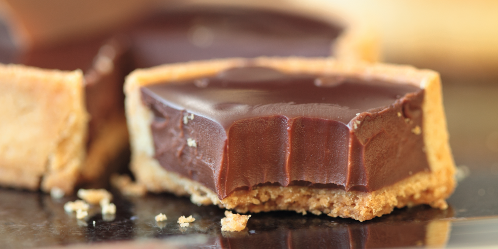 Chocolate almond tart