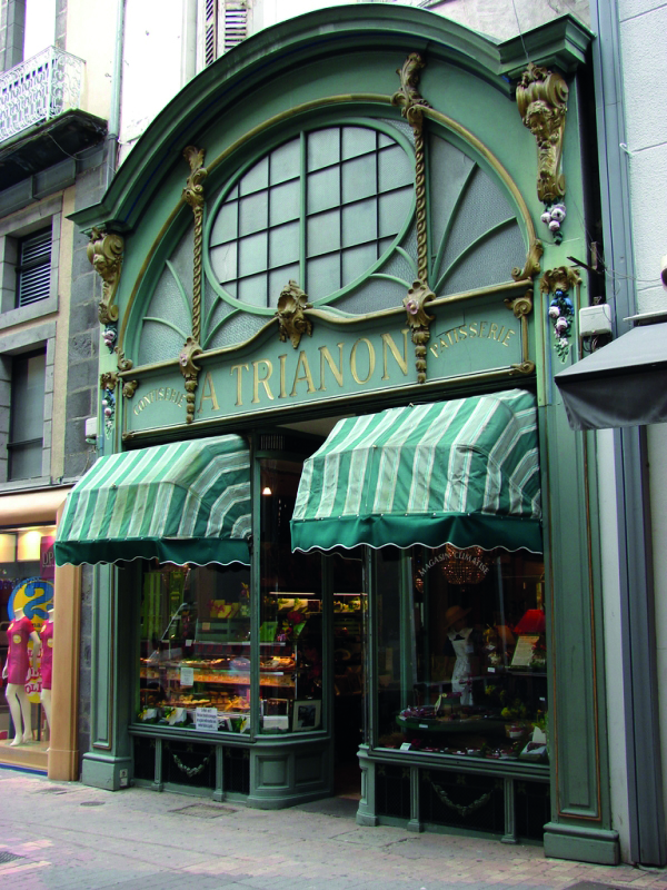 LA RUCHE TRIANON