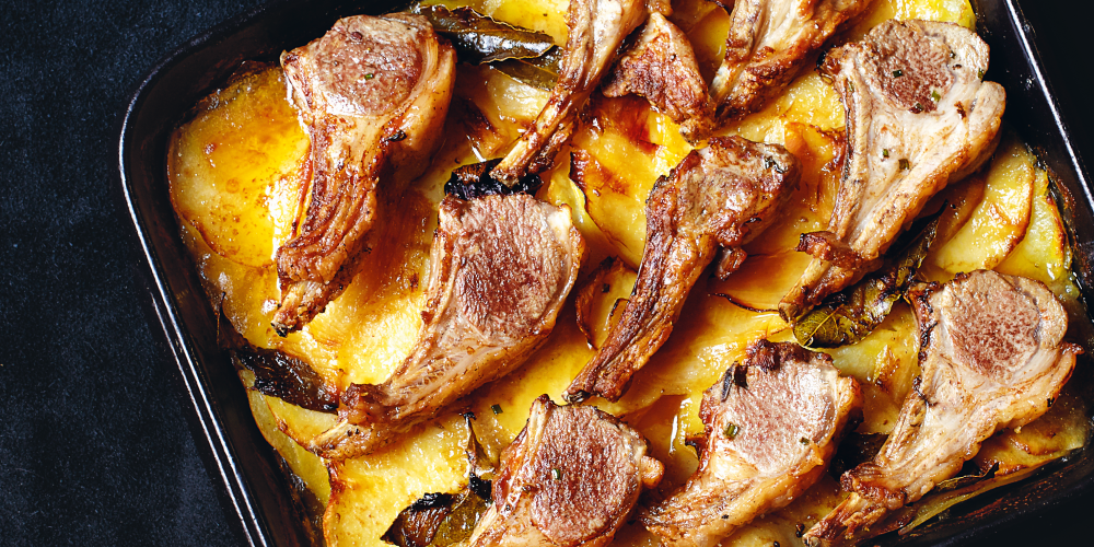 Lamb with bay leaf potatoes