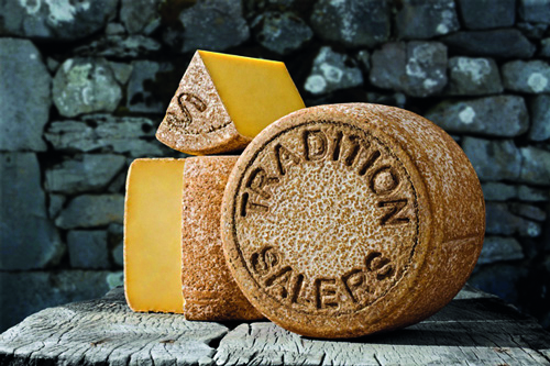 Say cheese… 3 of Auvergne’s finest fromages