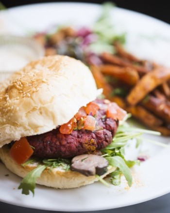 vegan burger at L'Abattoir Végétal