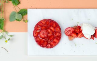 Anaïs strawberries and wild strawberries from Séverine Bourjot with soy beverage ‘Fontainebleau’