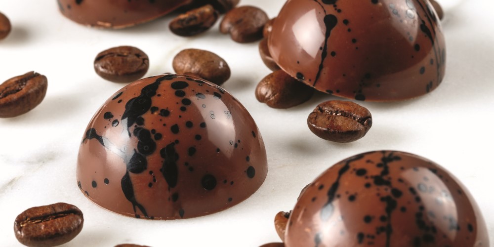 How to temper chocolate in 3 easy ways