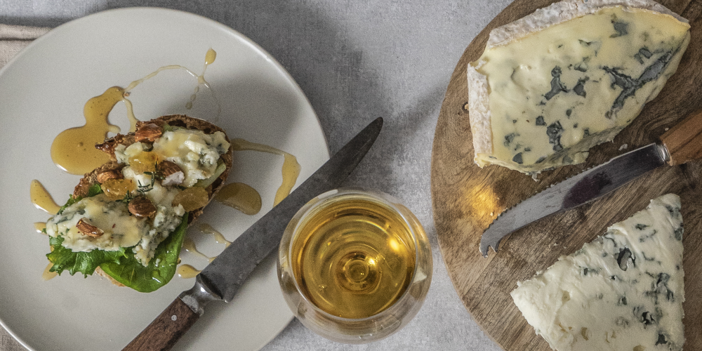 Tart of fruits and Fourme d’Ambert