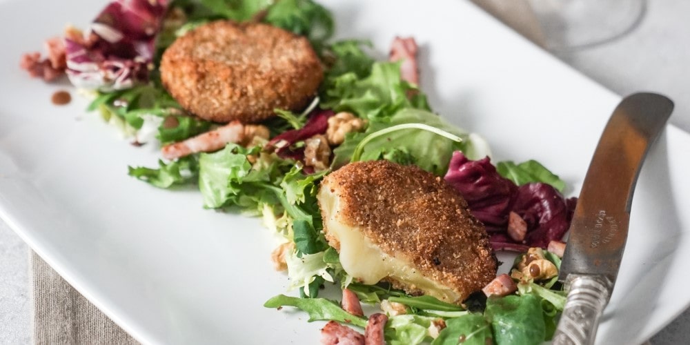 Breaded Cabécou du Périgord salad, served with a Cadillac AOC