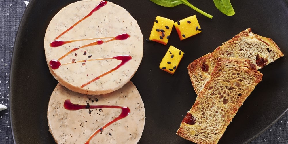 Foie gras, mango and black sesame