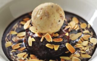 Hot chocolate pudding with praline parfait