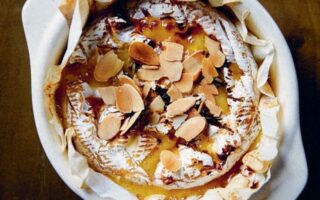 Baked Camembert with rosemary, honey and almonds