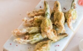 Provençal stuffed courgette flowers