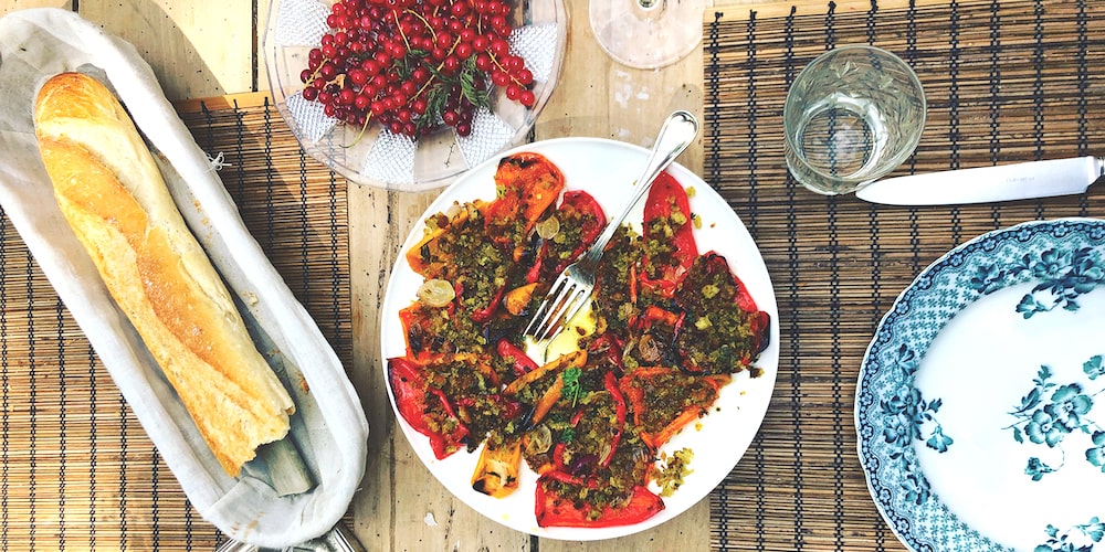 Roast peppers with anchovy, parsley, thyme and lemon crumbs