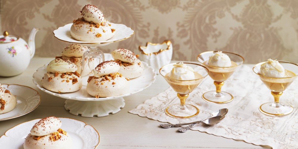 Coffee and hazelnut meringues