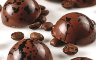 Cappuccino moulded bonbons