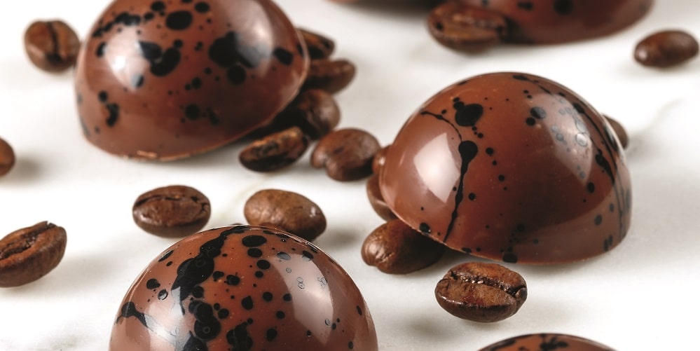 Cappuccino moulded bonbons