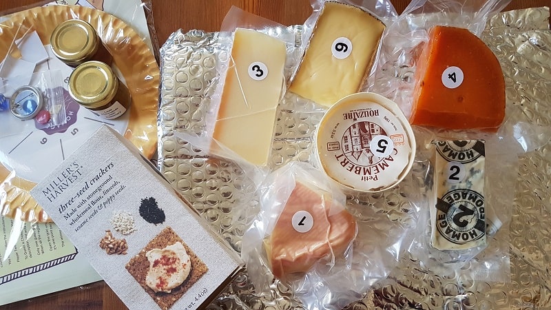 Test your taste buds with this French cheeseboard game