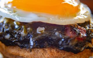 Breakfast canapes