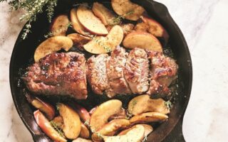 Pork tenderloins with apples