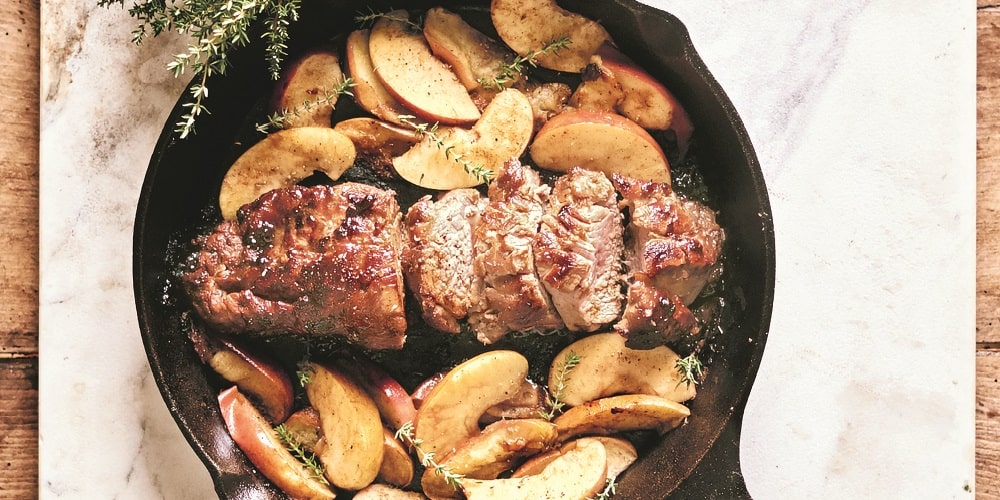 Pork tenderloins with apples