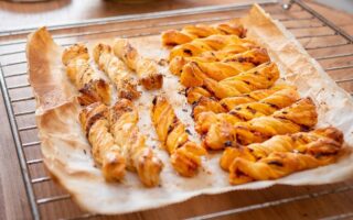 Harissa twists