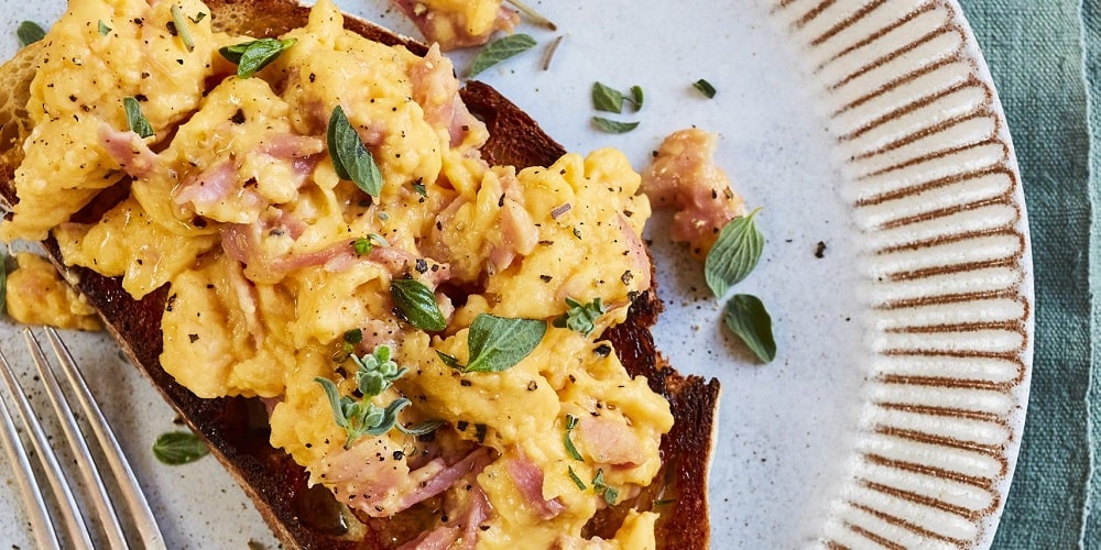 French-style truffled scrambled eggs