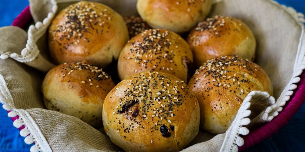 Cranberry and thyme bread