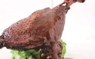 Duck with vin chaud jus