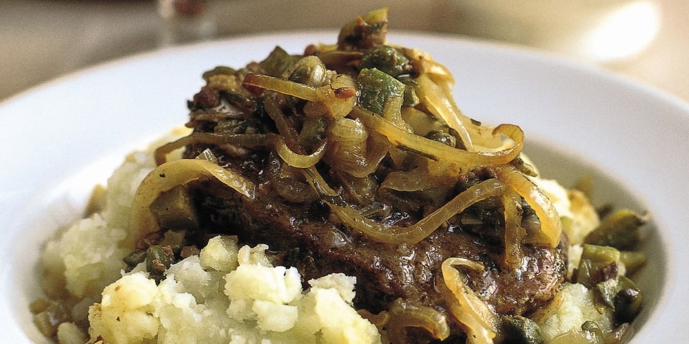 Braised steak with anchovies and capers