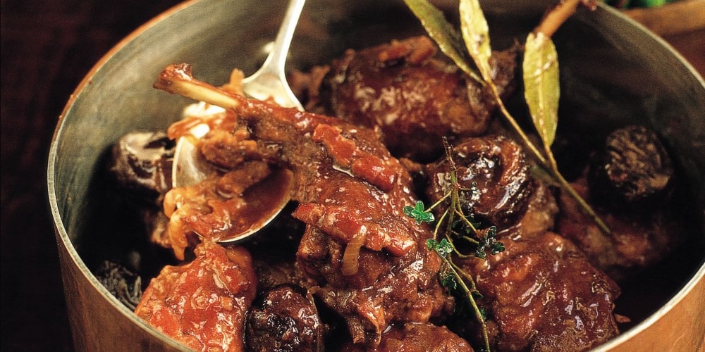 Rabbit with prunes