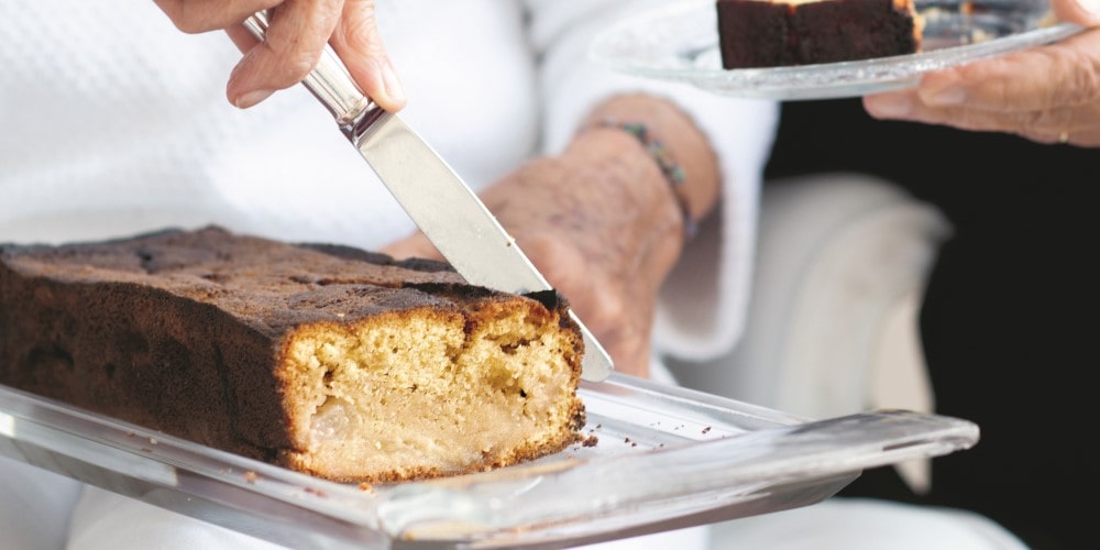 Pear loaf cake