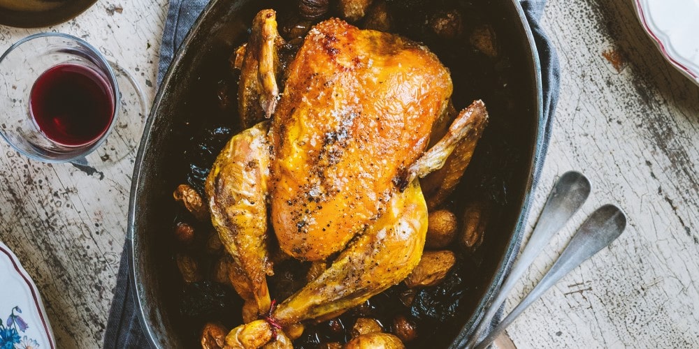 Roast chicken with prunes