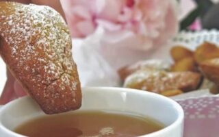 Honey, rose & green tea madeleines