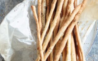 Grissini / Italian-style breadsticks
