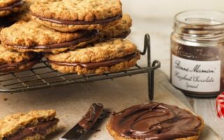 Chocolate hazelnut crumblies