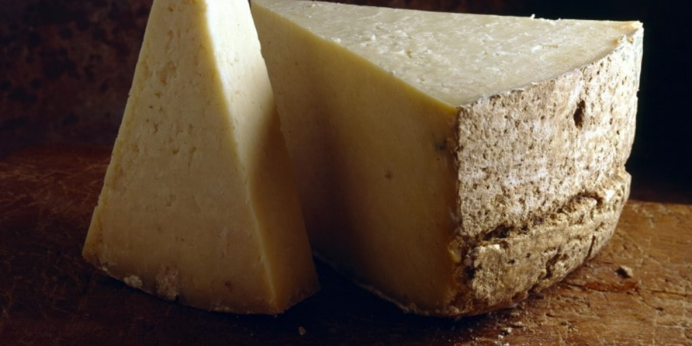 Cheese Wire: Salers AOP