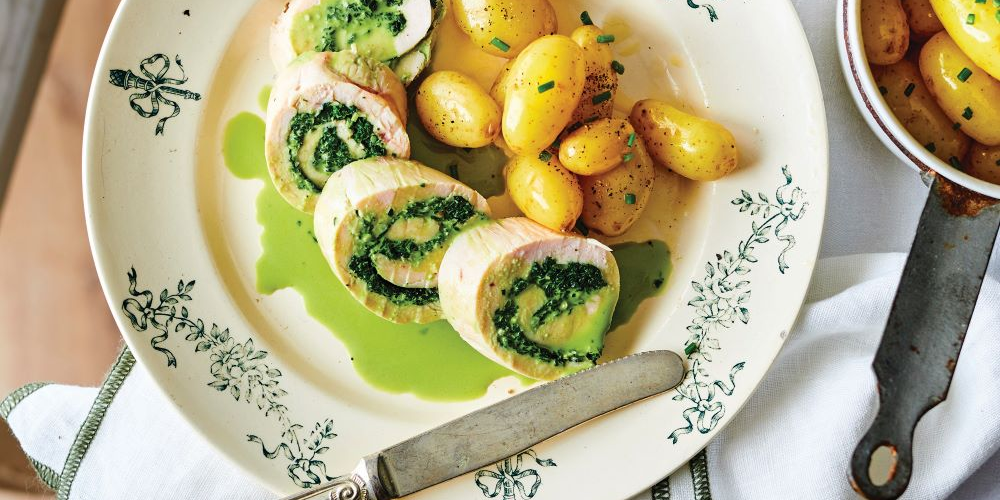 Chicken and spinach roulade