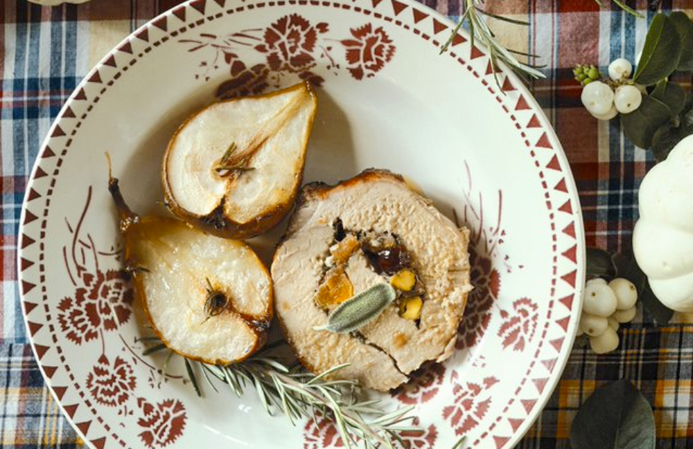 Dried fruit-stuffed pork loins with pears