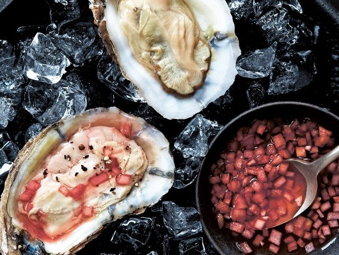 Huîtres á la sauce mignonette