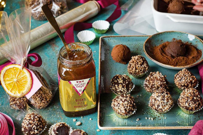Dark chocolate and marmalade truffles