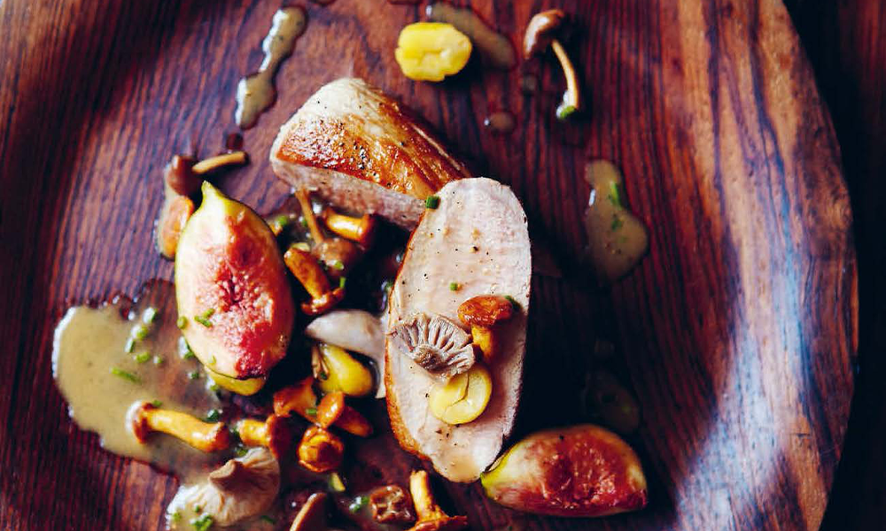 Pork loin with mushrooms, figs & chestnuts