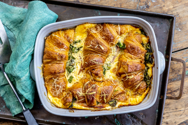 Cheesy croissant bake