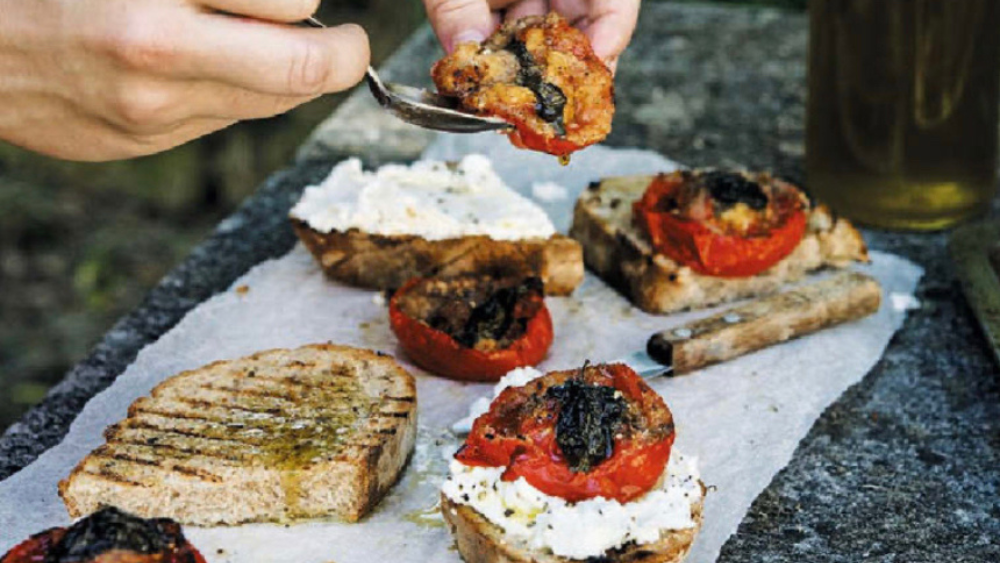 Provençal style tomatoes