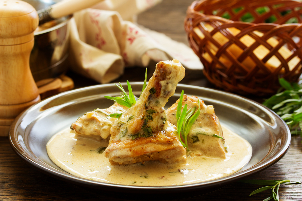 Sautéed chicken in Tarragon cream sauce