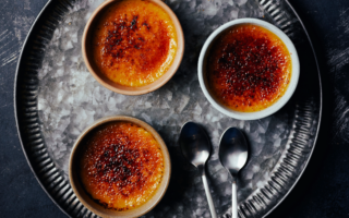 Classic crème brûlée