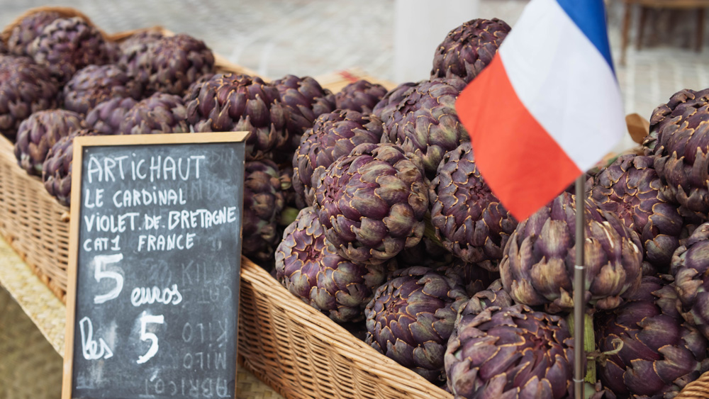 Au marché: shopping for artichokes