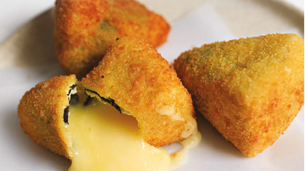 Fried camembert with nori