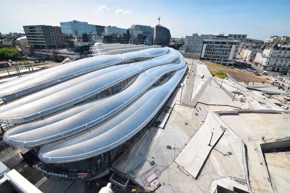 The redesigned Rennes train station is home to two beehives